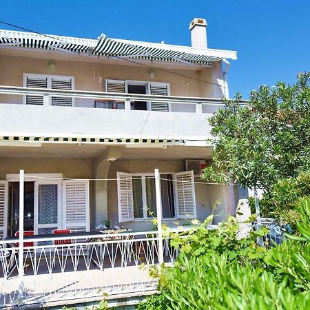 Apartments Villa Milenka 诺瓦利娅 外观 照片