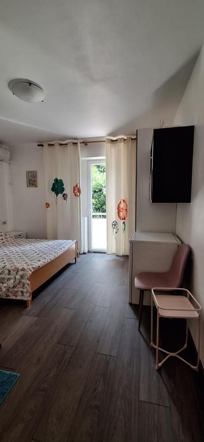 Apartments Villa Milenka 诺瓦利娅 外观 照片
