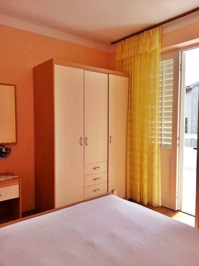 Apartments Villa Milenka 诺瓦利娅 外观 照片
