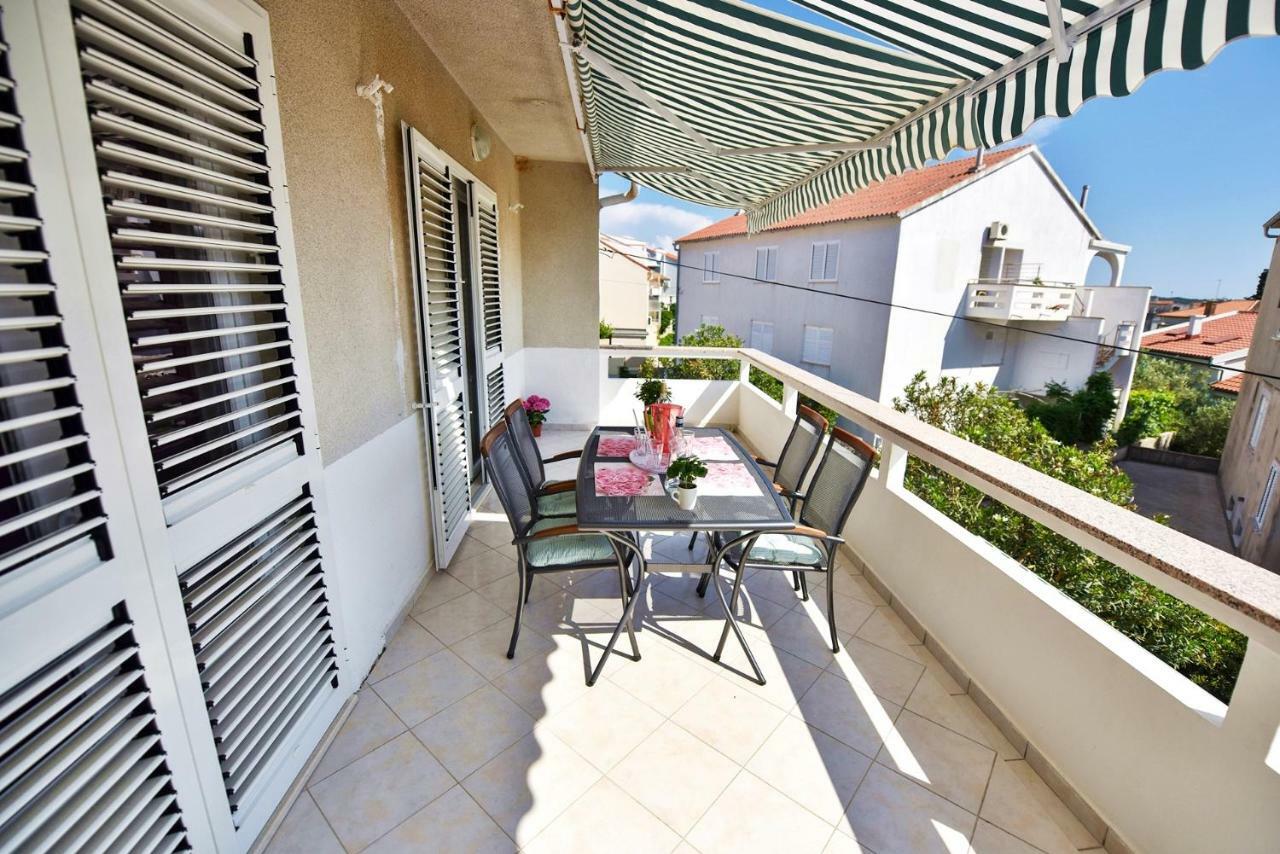 Apartments Villa Milenka 诺瓦利娅 外观 照片