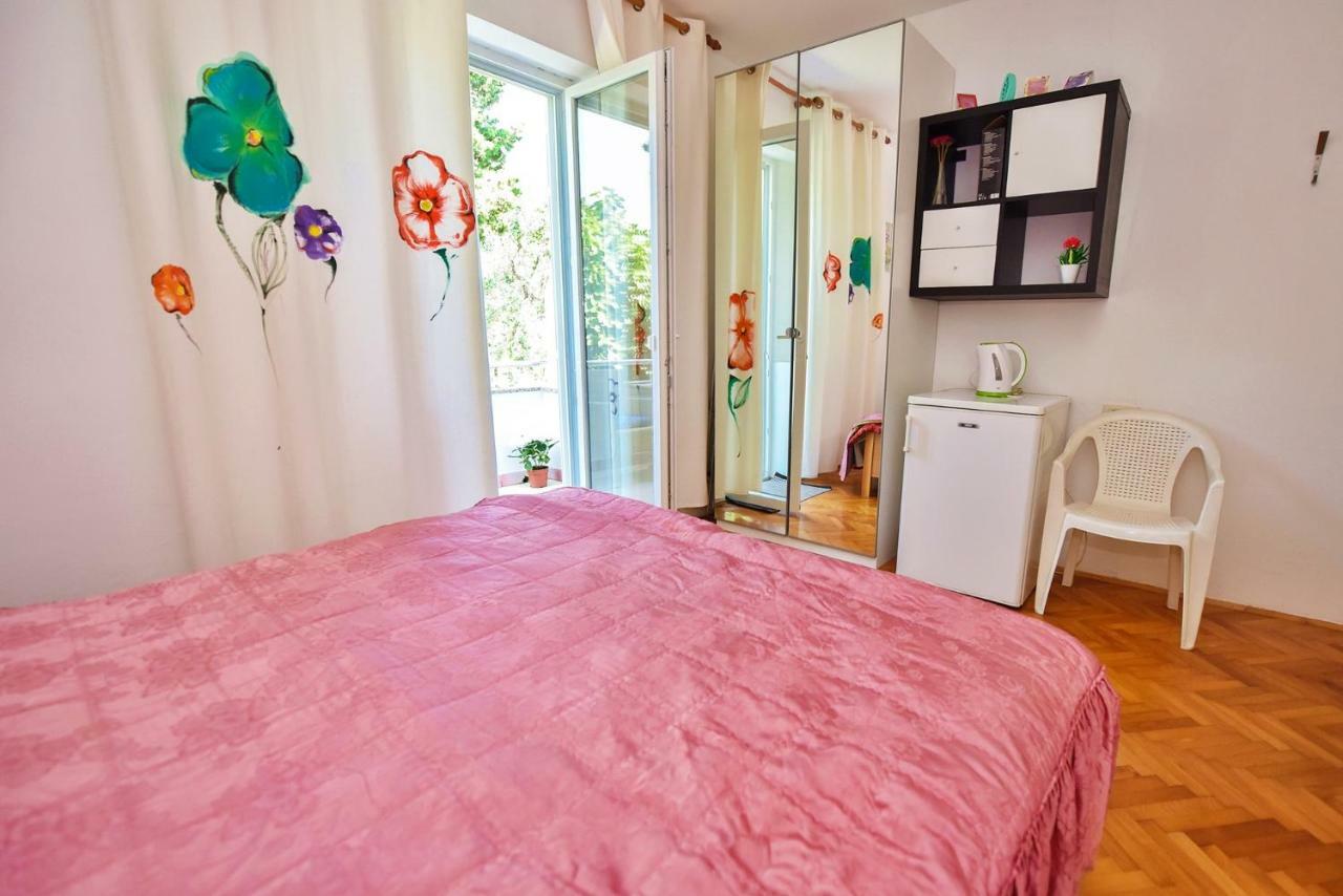 Apartments Villa Milenka 诺瓦利娅 外观 照片